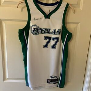 Nike Dallas MaverickCity Edition Luka Doncic Basketball Jersey